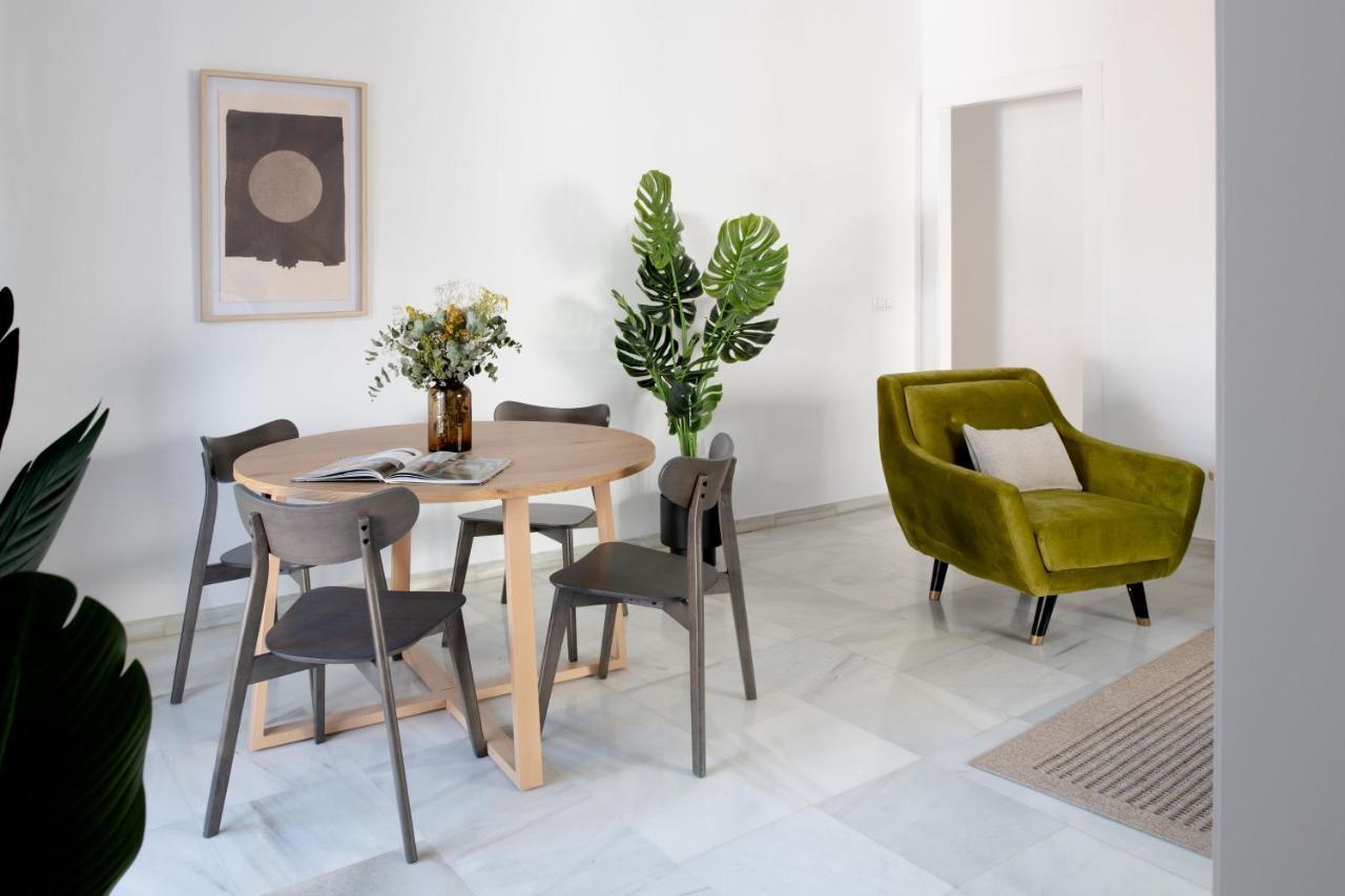 Suites Maestranza - Puerta Del Arenal By Magno Apartments Seville Luaran gambar
