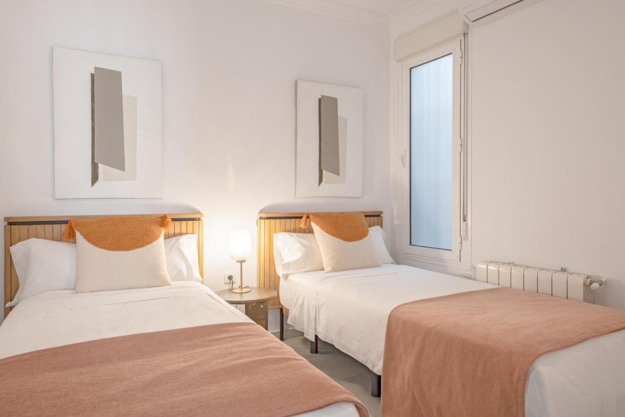 Suites Maestranza - Puerta Del Arenal By Magno Apartments Seville Luaran gambar